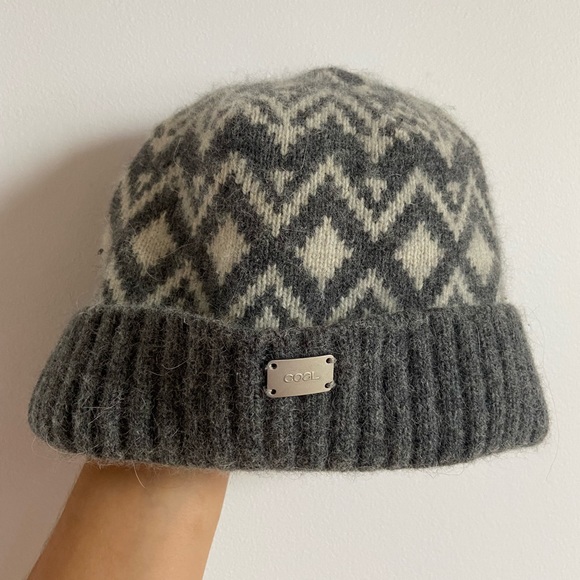 Coal beanie - Picture 2 of 3